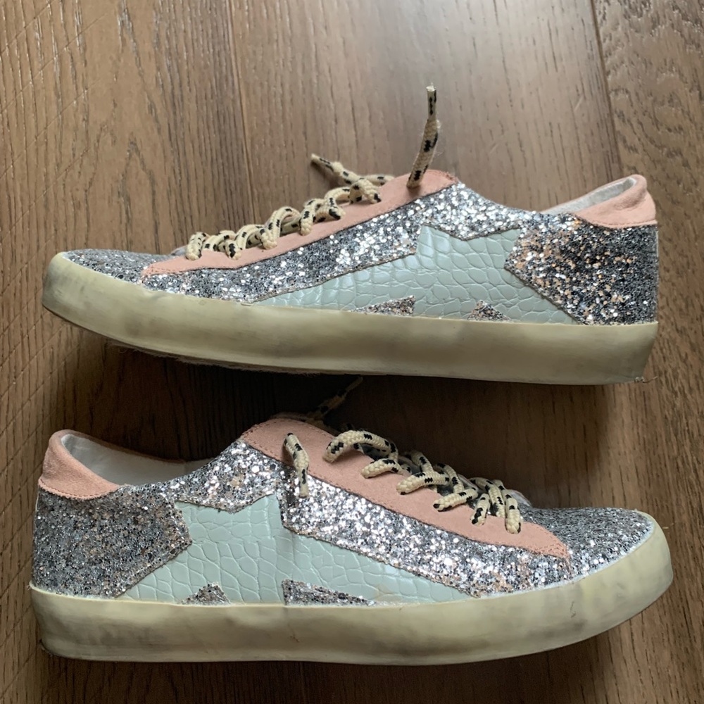 ShuShop Allover silver glitter star sneakers 8.5 - Picture 3 of 6